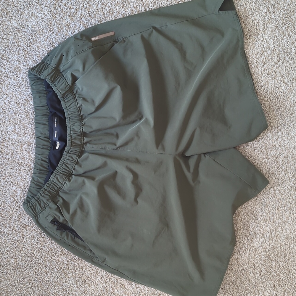 REI Mens Active Pursuits shorts 7" inseam